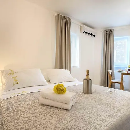 Appartement Petar In Old Part Of Town Split